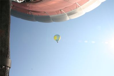 Två ballonger, en bild