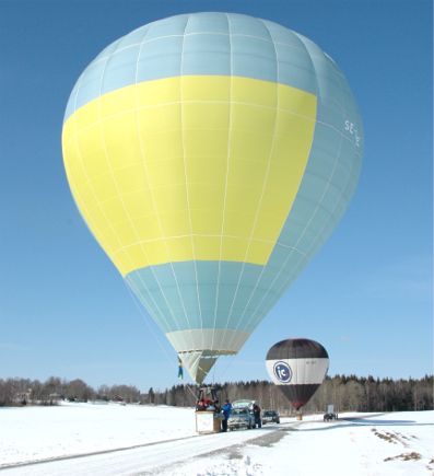 Ballongerna klara för start.